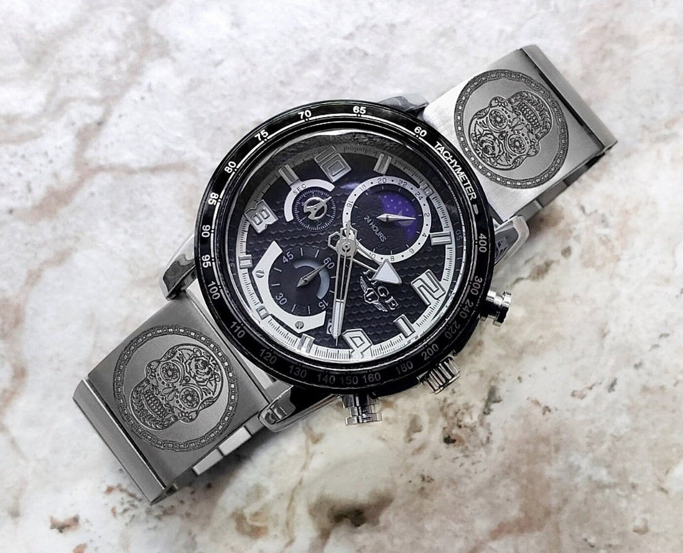 Engraved Watch Band for 22mm 24mm 25mm Lugs Traditional Casual Luxury and Smartwatches Silver Color Stainless Steel Bracelet Strap SS2